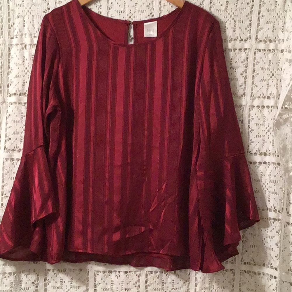 Pretty women shirt